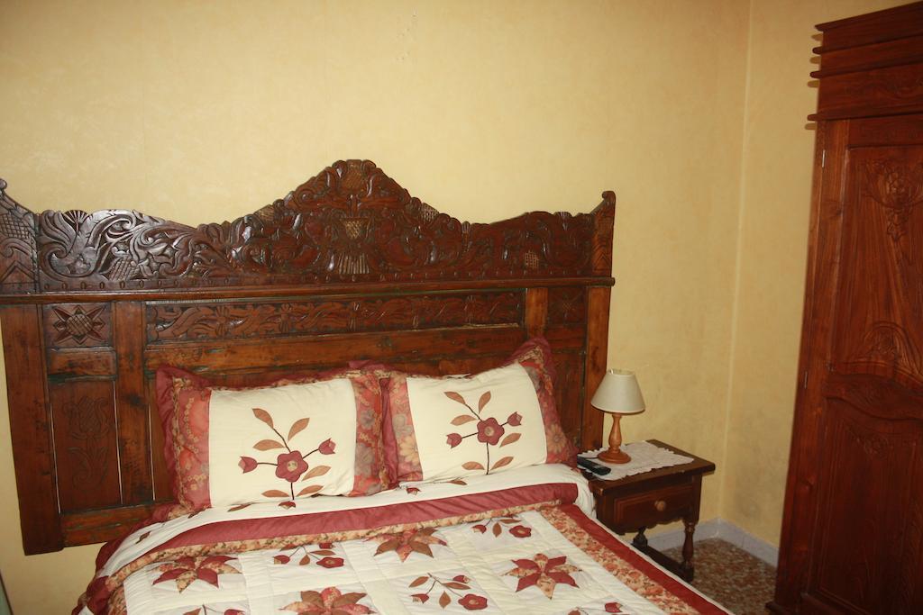 Hostal Restaurante La Diligencia Cunit Bilik gambar