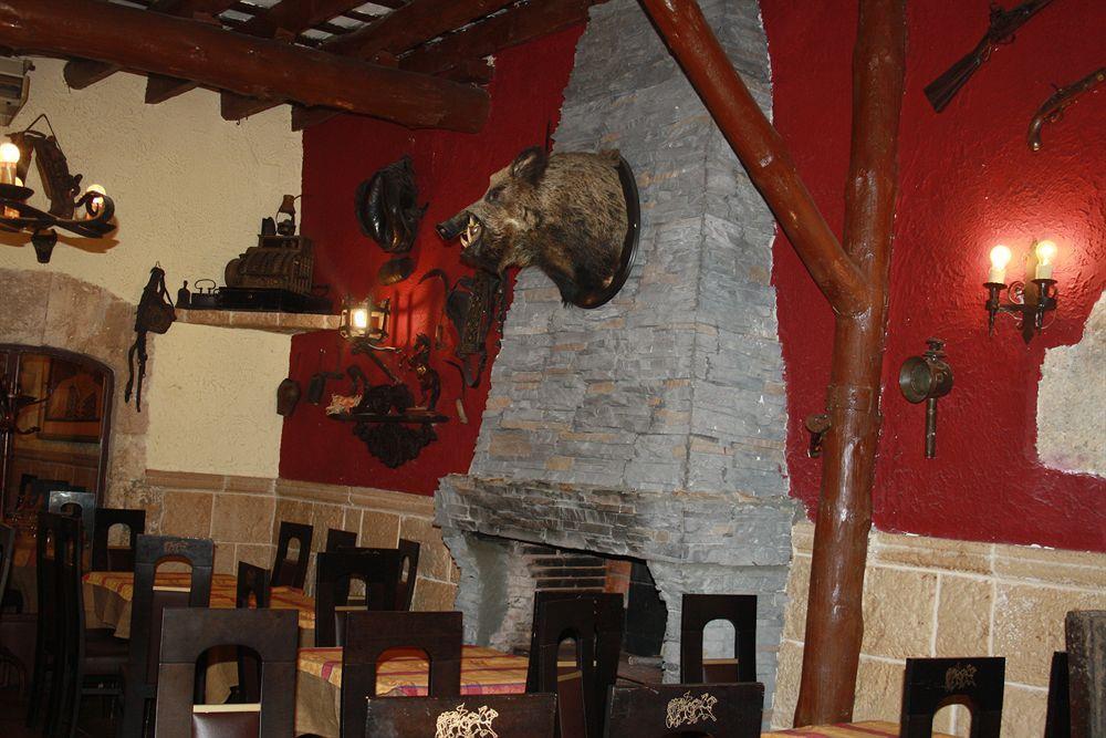 Hostal Restaurante La Diligencia Cunit Luaran gambar