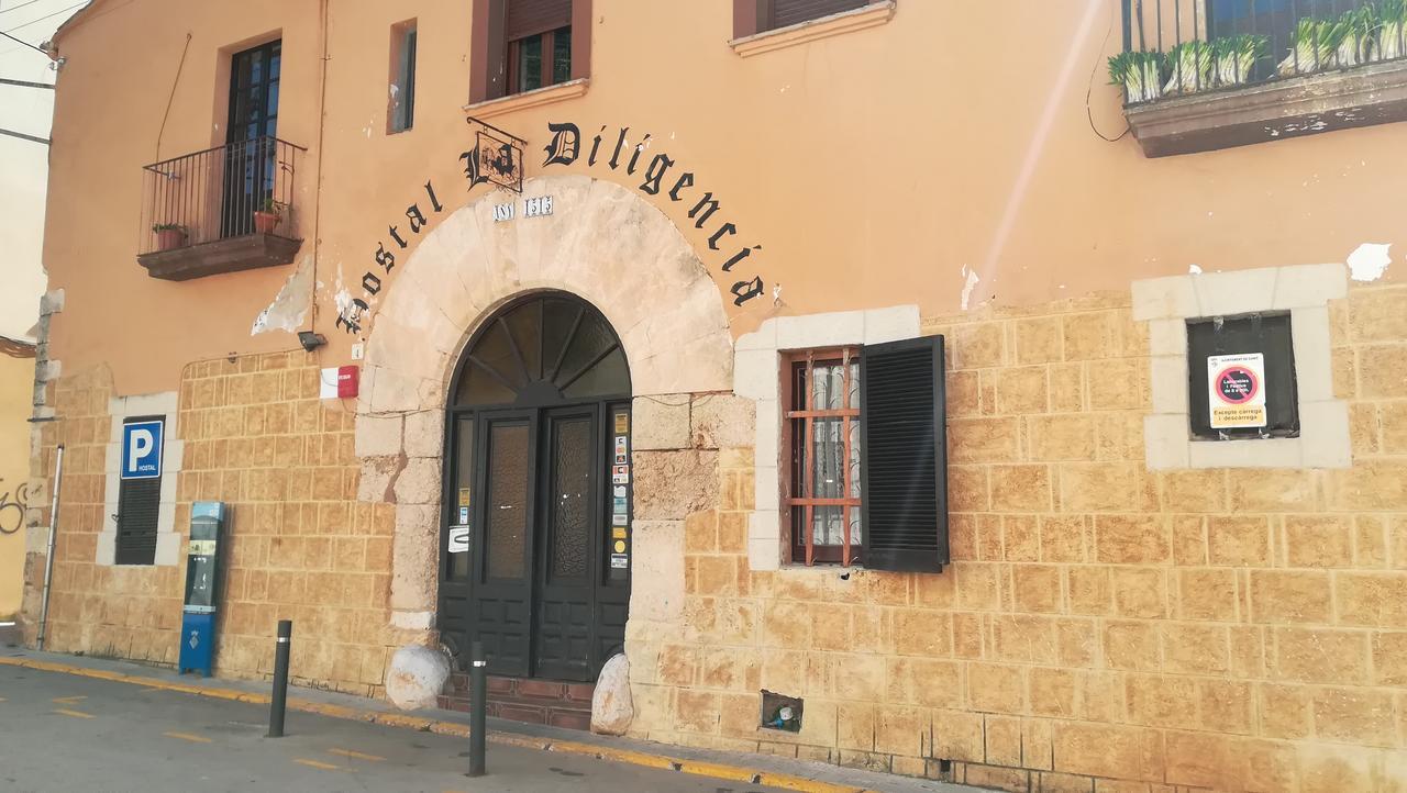 Hostal Restaurante La Diligencia Cunit Luaran gambar