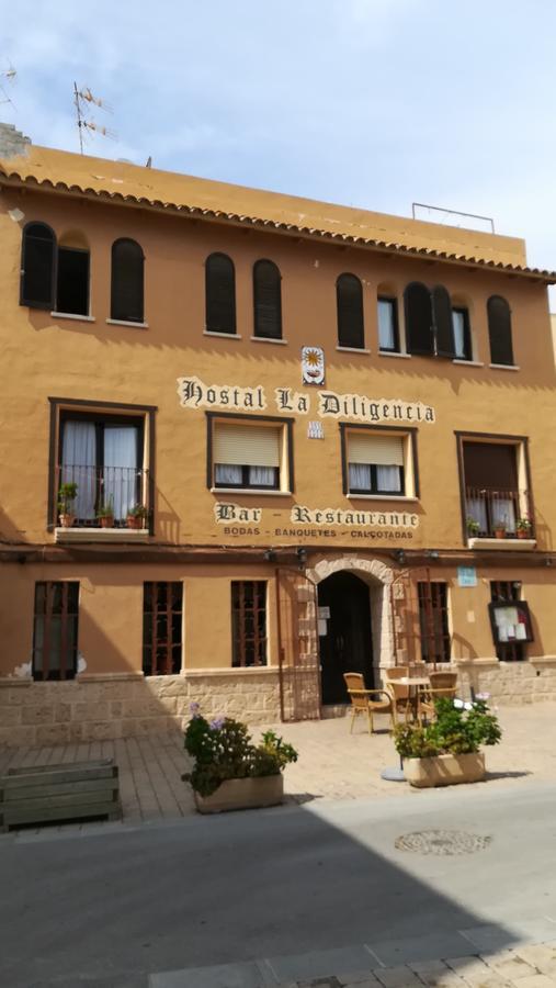 Hostal Restaurante La Diligencia Cunit Luaran gambar
